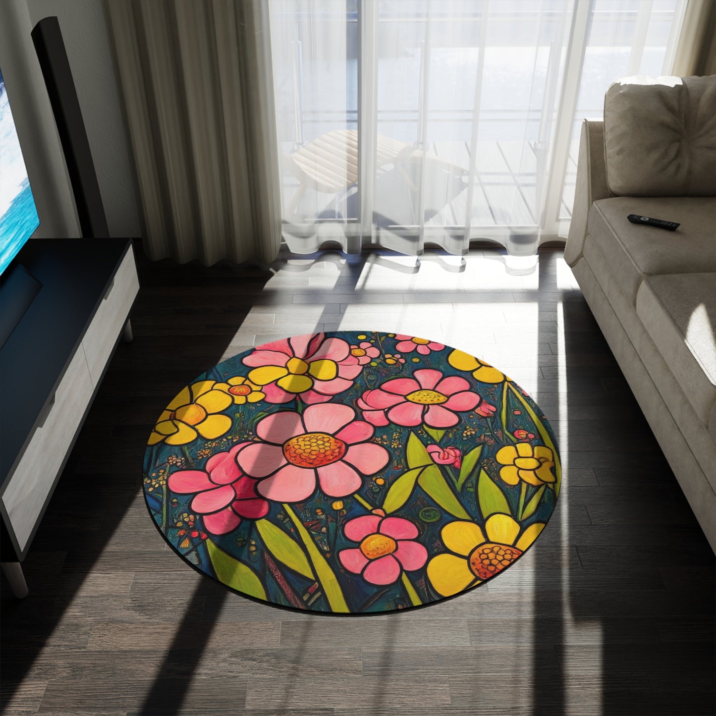 Round Rug in Daisy